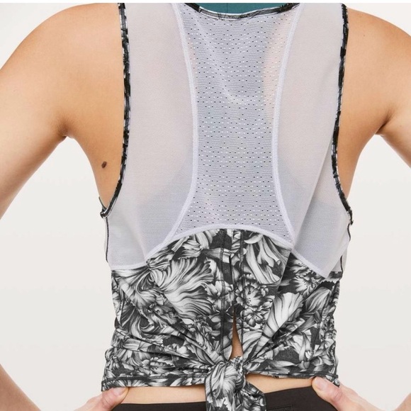 Lululemon Sculpt Tank Tie Back in Night Garden Ice Grey - Picture 2 of 8